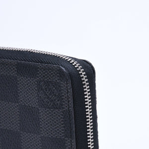 極美品 LOUIS VUITTON ルイヴィトン ジッピー コインパース ダミエグラフィット N63076 コインケース ミニウォレット ブラック シルバー金具 中古 4a005103