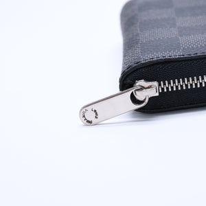 極美品 LOUIS VUITTON ルイヴィトン ジッピー コインパース ダミエグラフィット N63076 コインケース ミニウォレット ブラック シルバー金具 中古 4a005103