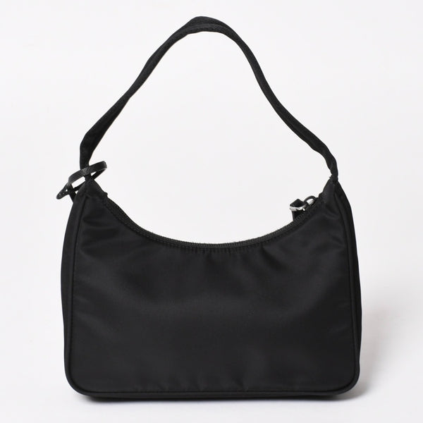 極美品 PRADA プラダ ホーボー ワンショルダーバッグ MV515 トライアングルロゴプレート ナイロン ブラック 中古 4a005010