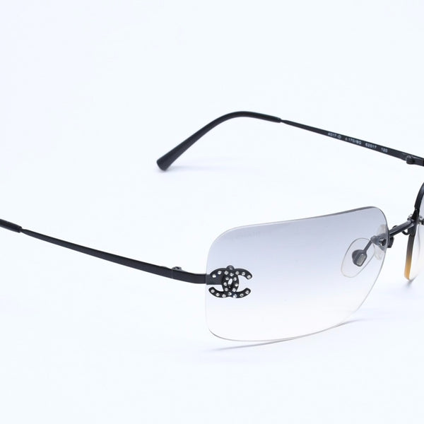 CHANEL Rimless Sunglasses 4017-D c.170/8G Size 62□17 120 Coco Mark Rhinestone Black Good Condition Used 4a005001