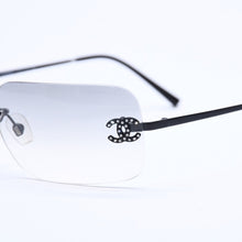 画像をギャラリービューアに読み込む, CHANEL シャネル リムレス サングラス 4017-D c.170/8G サイズ62□17 120 ココマーク ラインストーン ブラック 美品 中古 4a005001