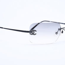 画像をギャラリービューアに読み込む, CHANEL シャネル リムレス サングラス 4017-D c.170/8G サイズ62□17 120 ココマーク ラインストーン ブラック 美品 中古 4a005001