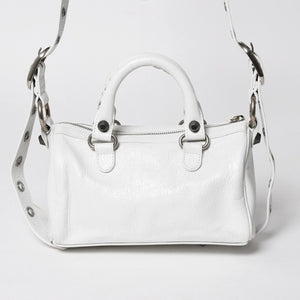 極美品 BALENCIAGA バレンシアガ Le Cagole ル カゴール ミニ ダッフルバッグ 2WAY ハンドバッグ ショルダーバッグ 743356 ホワイト アリーナ ラムスキン 中古 4a005041