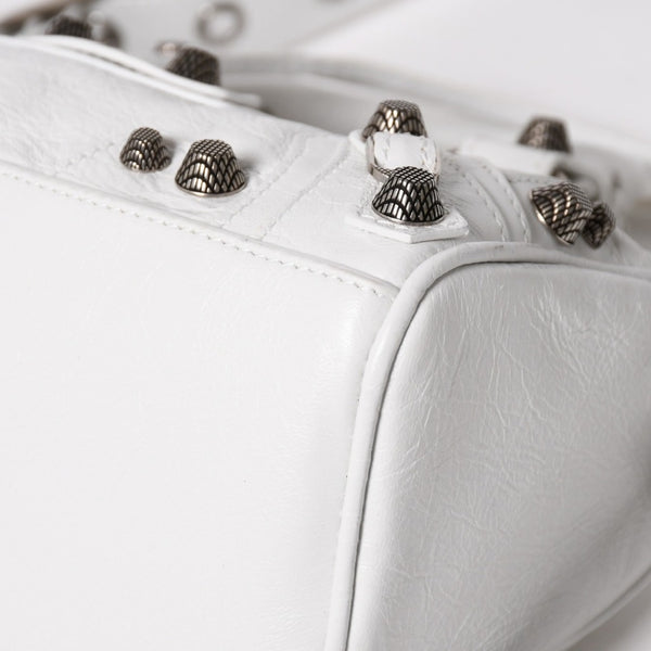 極美品 BALENCIAGA バレンシアガ Le Cagole ル カゴール ミニ ダッフルバッグ 2WAY ハンドバッグ ショルダーバッグ 743356 ホワイト アリーナ ラムスキン 中古 4a005041