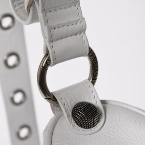 極美品 BALENCIAGA バレンシアガ Le Cagole ル カゴール ミニ ダッフルバッグ 2WAY ハンドバッグ ショルダーバッグ 743356 ホワイト アリーナ ラムスキン 中古 4a005041