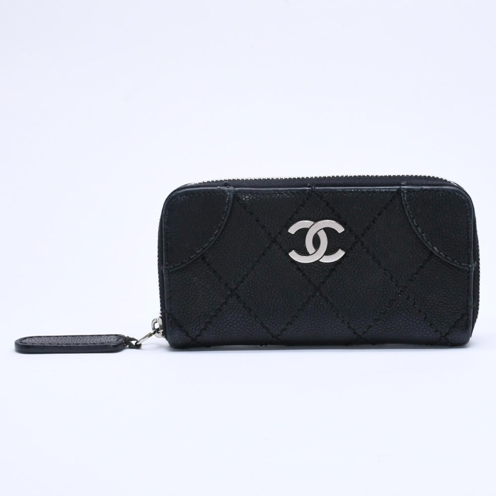 CHANEL Leather Wallet Card Case Coco Mark Wild Stitch Caviar Skin No. 10 Black Silver Hardware Good Condition Used 4a005094