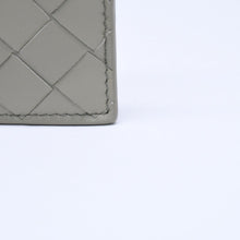 Load image into Gallery viewer, 新品同様品 BOTTEGAVENETA ボッテガヴェネタ カードケース イントレチャート バイカラー カーフレザー 中古 4a005216