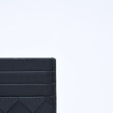 Load image into Gallery viewer, 新品同様品 BOTTEGAVENETA ボッテガヴェネタ カードケース イントレチャート ブラック カーフレザー 中古 4a005216