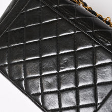 Load image into Gallery viewer, CHANEL シャネル Sフラップ Wチェーンショルダーバッグ 4番台 ココマーク ラムスキン ブラック ゴールド金具 美品 中古 4a005279