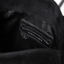 画像をギャラリービューアに読み込む, 極美品 CHROME HEARTS クロムハーツ スクエアポケット ヴァインダガー ショルダーバッグ スエード 中古 4a005201