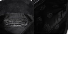 画像をギャラリービューアに読み込む, 極美品 CHROME HEARTS クロムハーツ スクエアポケット ヴァインダガー ショルダーバッグ スエード 中古 4a005201