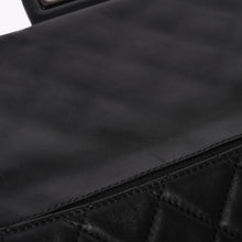 画像をギャラリービューアに読み込む, CHANEL シャネル 2.55 ロール クラッチバッグ 14番台 ココマーク ラムスキン ブラック ルテニウム金具 美品 中古 4a005113