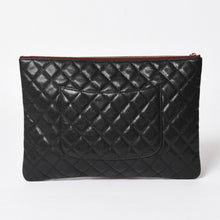 画像をギャラリービューアに読み込む, 極美品 CHANEL シャネル Classic Large Pouch クラシック ラージ ポーチ A82552 25番台 ココマーク キャビアスキン ブラック 中古 4a005114