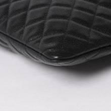 画像をギャラリービューアに読み込む, 極美品 CHANEL シャネル Classic Large Pouch クラシック ラージ ポーチ A82552 25番台 ココマーク キャビアスキン ブラック 中古 4a005114