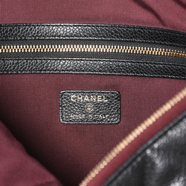Very Good Condition CHANEL Classic Large Pouch A82552 25th Series Coco Mark Caviar Skin Black Used 4a005114