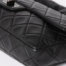 画像をギャラリービューアに読み込む, CHANEL シャネル 2.55 ロール クラッチバッグ 14番台 ココマーク ラムスキン ブラック ルテニウム金具 美品 中古 4a005113