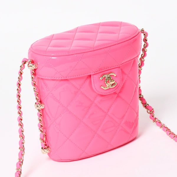 Very Good Condition CHANEL Vanity Chain Shoulder Bag Random Number Coco Mark Patent Leather Pink Gold Hardware Used 4a005084