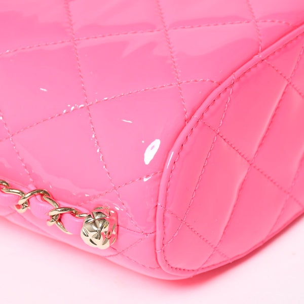 Very Good Condition CHANEL Vanity Chain Shoulder Bag Random Number Coco Mark Patent Leather Pink Gold Hardware Used 4a005084