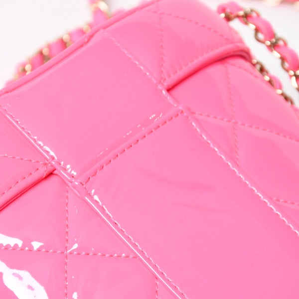 Very Good Condition CHANEL Vanity Chain Shoulder Bag Random Number Coco Mark Patent Leather Pink Gold Hardware Used 4a005084