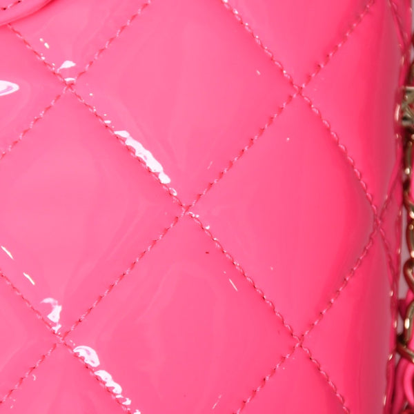 Very Good Condition CHANEL Vanity Chain Shoulder Bag Random Number Coco Mark Patent Leather Pink Gold Hardware Used 4a005084