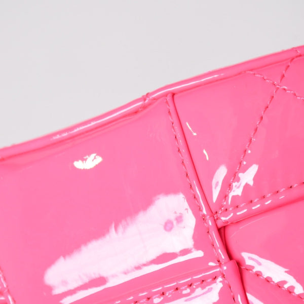 Very Good Condition CHANEL Vanity Chain Shoulder Bag Random Number Coco Mark Patent Leather Pink Gold Hardware Used 4a005084
