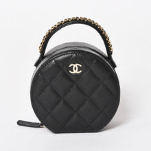 画像をギャラリービューアに読み込む, 新品同様 CHANEL シャネル スモール ラウンドバニティバッグ ハンドバッグ ランダム番台 ココマーク キャビアスキン ブラック 中古 4a005118