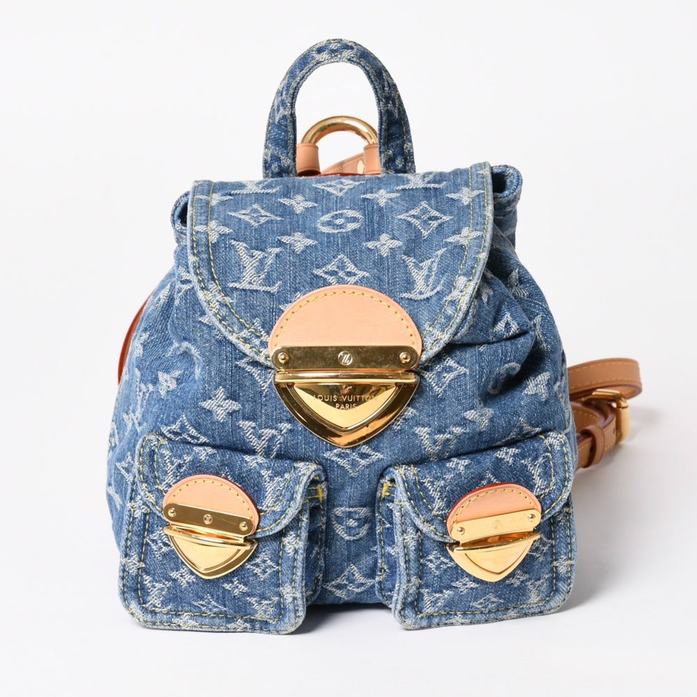 Like new LOUISVUITTON Monogram Denim Venice M46836 Monogram Denim Canvas Backpack Blue Gold Hardware Used 4a005038