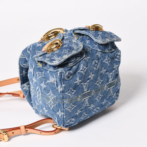 Like new LOUISVUITTON Monogram Denim Venice M46836 Monogram Denim Canvas Backpack Blue Gold Hardware Used 4a005038