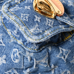 Like new LOUISVUITTON Monogram Denim Venice M46836 Monogram Denim Canvas Backpack Blue Gold Hardware Used 4a005038
