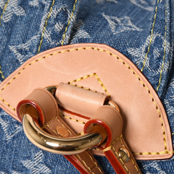 Like new LOUISVUITTON Monogram Denim Venice M46836 Monogram Denim Canvas Backpack Blue Gold Hardware Used 4a005038