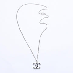 CHANEL シャネル ネックレス ココマーク ブラック シルバー 05V刻印 重量約5.64g 美品 中古 4a005152