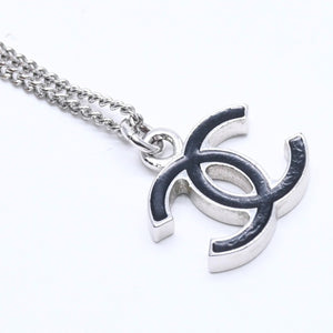 CHANEL シャネル ネックレス ココマーク ブラック シルバー 05V刻印 重量約5.64g 美品 中古 4a005152