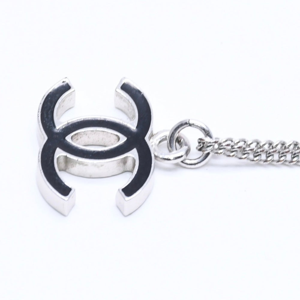 CHANEL シャネル ネックレス ココマーク ブラック シルバー 05V刻印 重量約5.64g 美品 中古 4a005152