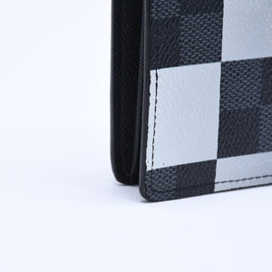 極美品 LOUIS VUITTON ルイヴィトン 長財布 ダミエグラフィット N40415 グレー ホワイト ブラック ジャイアント ポルトフォイユ・ブラザNM 中古 4a005090