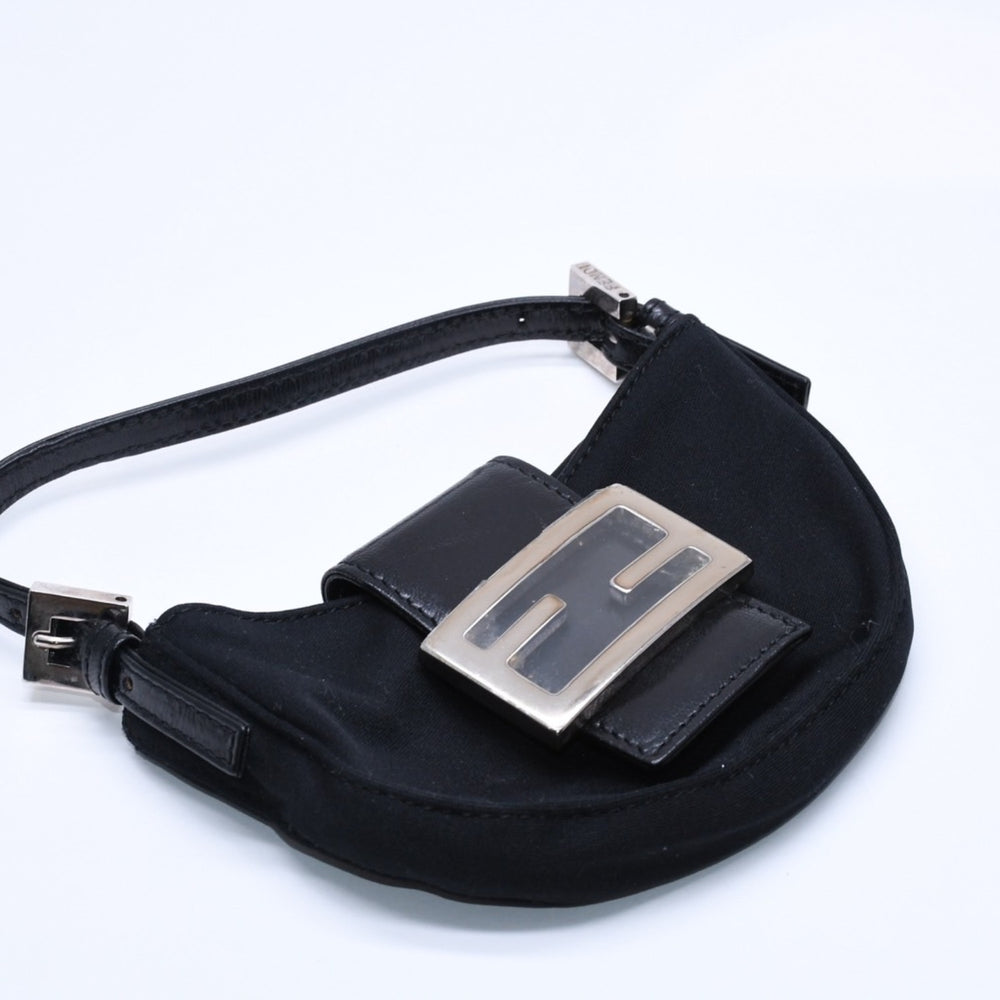 FENDI フェンディ ハンドバッグ ミニクロワッサン ミニマンマポーチ 小物入れ コットンジャージー レザー ブラック シルバー金具 2321 美品 中古 4a004857