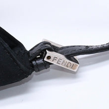 Load image into Gallery viewer, FENDI フェンディ ハンドバッグ ミニクロワッサン ミニマンマポーチ 小物入れ コットンジャージー レザー ブラック シルバー金具 2321 美品 中古 4a004857