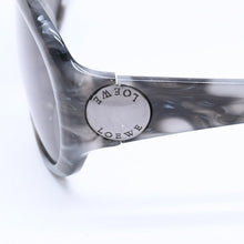 Load image into Gallery viewer, LOEWE ロエベ サングラス アイウェア SLW658G 03AM サイズ57□17 130 グレー マーブルカラー アセテート 美品 中古 4a005076