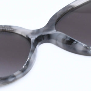 LOEWE ロエベ サングラス アイウェア SLW658G 03AM サイズ57□17 130 グレー マーブルカラー アセテート 美品 中古 4a005076