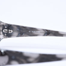 Load image into Gallery viewer, LOEWE ロエベ サングラス アイウェア SLW658G 03AM サイズ57□17 130 グレー マーブルカラー アセテート 美品 中古 4a005076