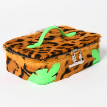 画像をギャラリービューアに読み込む, 新品未使用 CHROME HEARTS クロムハーツ JEWELRY CASE ジュエリーケース レザー ハラコ チーター柄 ダガー ブラウン グリーン 中古 4a005142