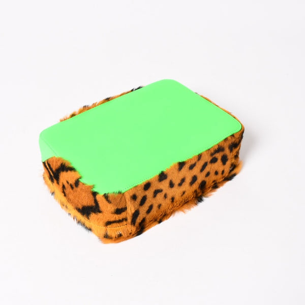 New and unused CHROME HEARTS JEWELRY CASE Jewelry case leather Harako cheetah pattern dagger brown green used 4a005142