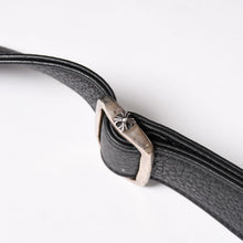 画像をギャラリービューアに読み込む, 新品同様 CHROME HEARTS クロムハーツ CHプラス レザーショルダーバッグ ダイパーバッグ ダガーチャーム CHクロス CHクロスパッチ ブラック レザー シルバー925 中古 4a005234