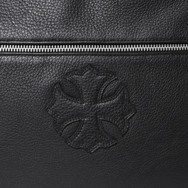 新品同様 CHROME HEARTS クロムハーツ CHプラス レザーショルダーバッグ ダイパーバッグ ダガーチャーム CHクロス CHクロスパッチ ブラック レザー シルバー925 中古 4a005234