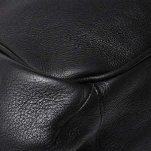 新品同様 CHROME HEARTS クロムハーツ CHプラス レザーショルダーバッグ ダイパーバッグ ダガーチャーム CHクロス CHクロスパッチ ブラック レザー シルバー925 中古 4a005234