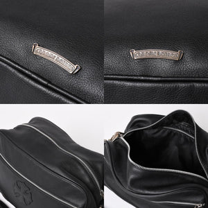 新品同様 CHROME HEARTS クロムハーツ CHプラス レザーショルダーバッグ ダイパーバッグ ダガーチャーム CHクロス CHクロスパッチ ブラック レザー シルバー925 中古 4a005234