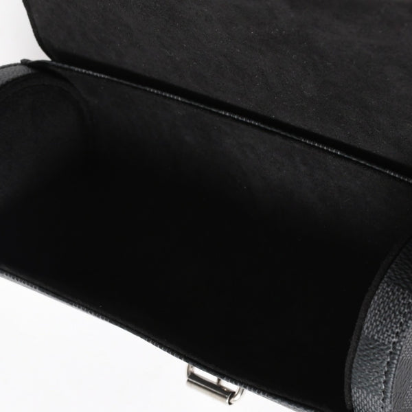 新品同様品 LOUISVUITTON ルイヴィトン ダミエグラフィット エテュイ 3 モントル 腕時計ウォッチケース N41137 ブラック ロゴ 小物 中古 4a005043
