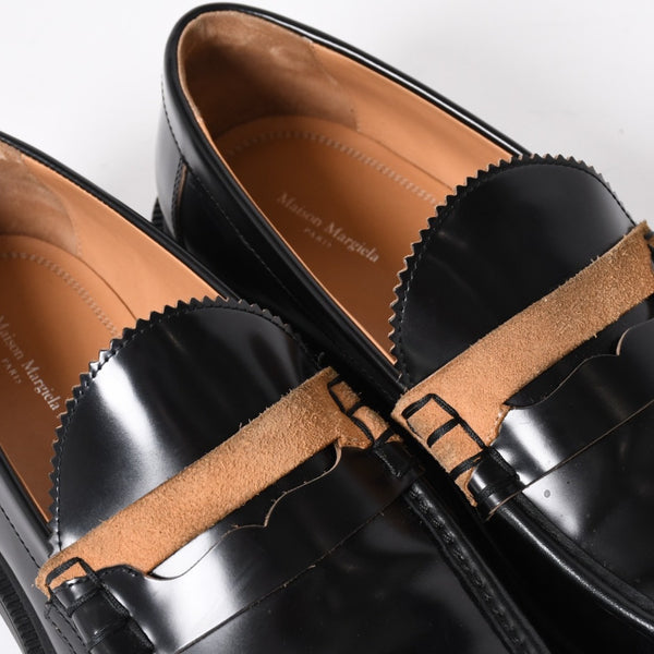極美品 MAISON MARGIELA メゾンマルジェラ Decortique ローファー シューズ S57WR0150 P7554 カーフレザー サイズ44 ブラック 中古 4a005226