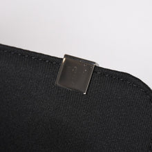 Load image into Gallery viewer, LOUIS VUITTON ルイヴィトン ディストリクトPM メッセンジャーバッグ N41028 ダミエグラフィットキャンバス ブラック グレー ショルダーバッグ シルバー金具 中古 4a004840