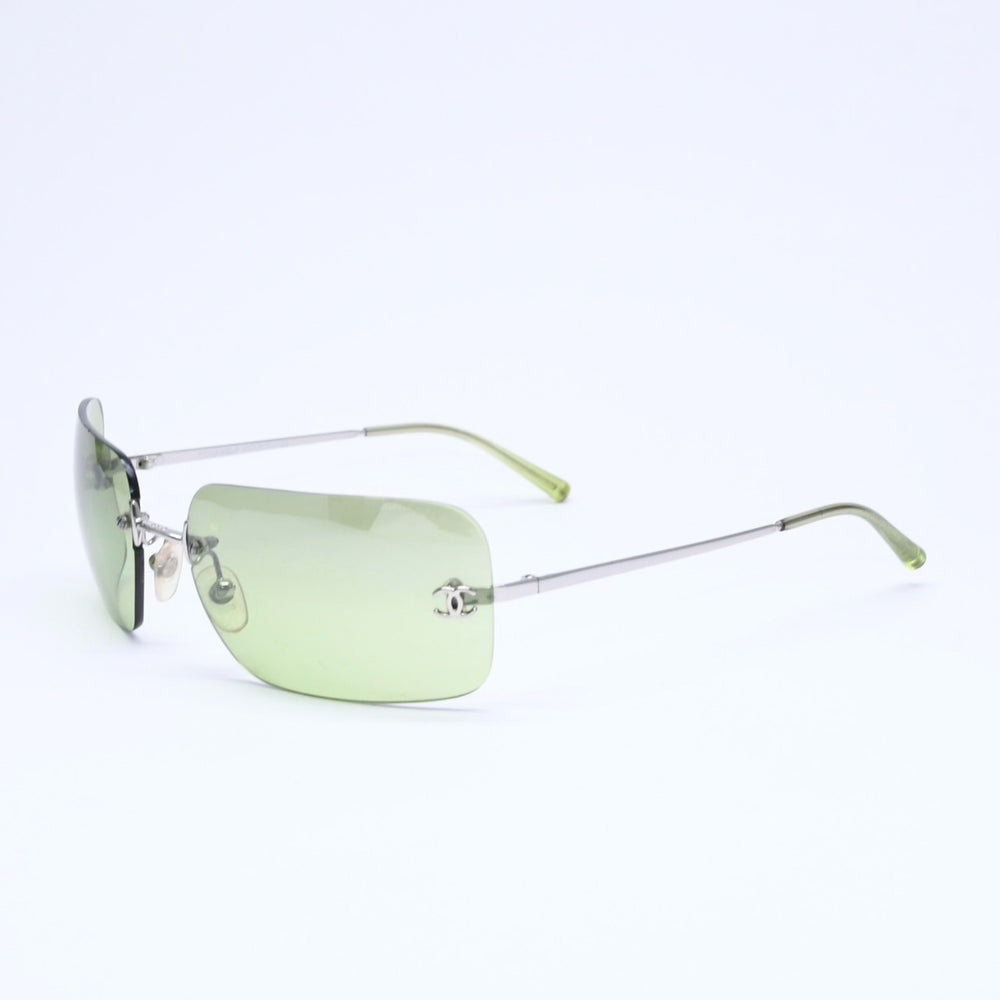 CHANEL シャネル サングラス リムレス ココマーク 4017 メタル ラインストーン シルバー金具 グリーン 62◻︎17 美品 中古 4a005430