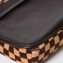 Load image into Gallery viewer, LOUIS VUITTON ルイヴィトン ガゼル ショルダーバッグ M92130 ダミエ ソバージュ ハラコ レザー ブラウン 美品 中古 4a005249